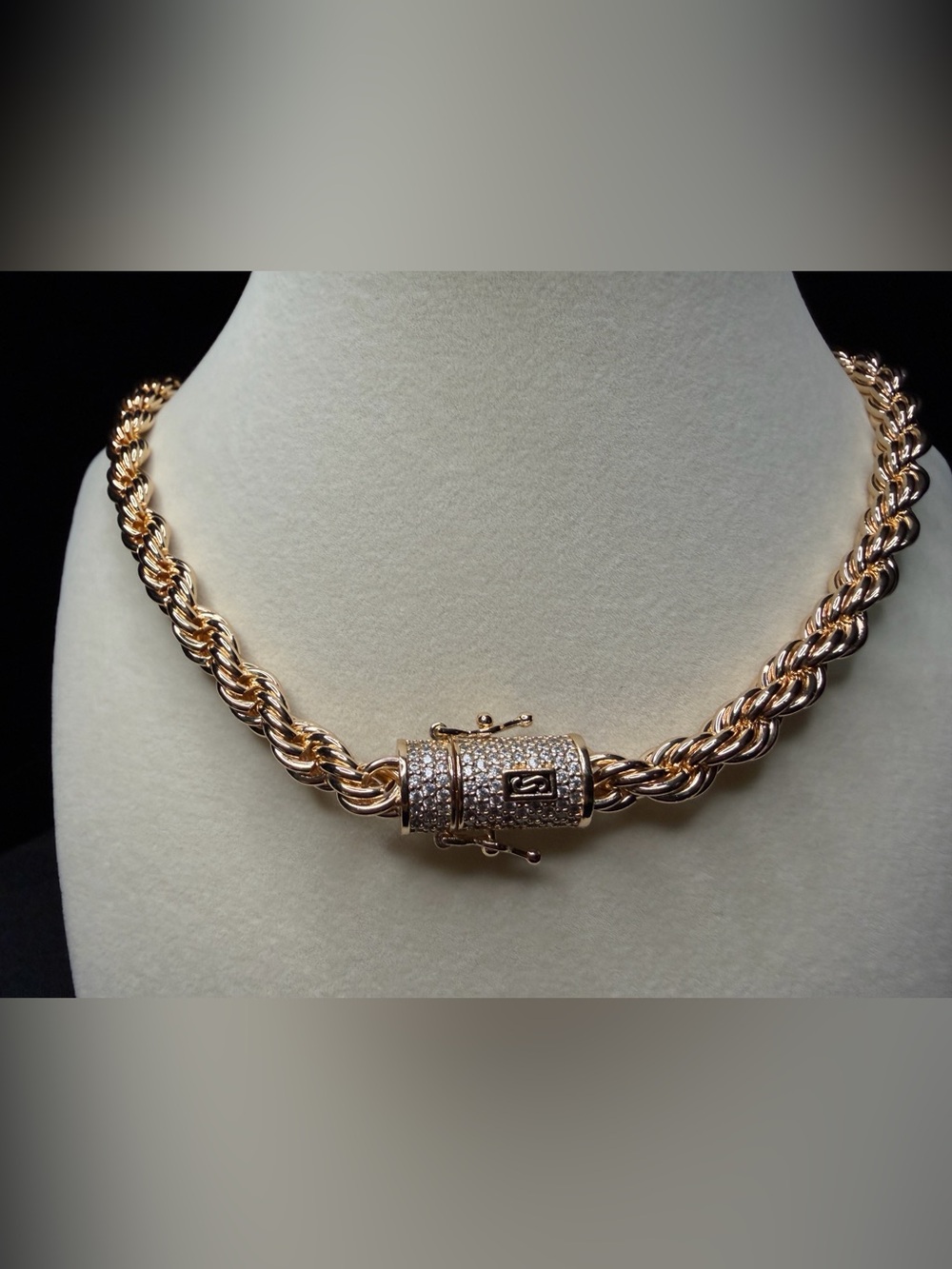 Iced Out AAA CZ Barrel Clasp 24in 7MM 14K Gold Finish Rope Chain Statement Piece